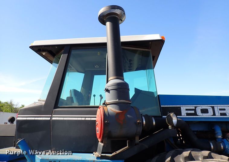 image for item DL7600 1990 Ford 846 Versatile  4WD tractor