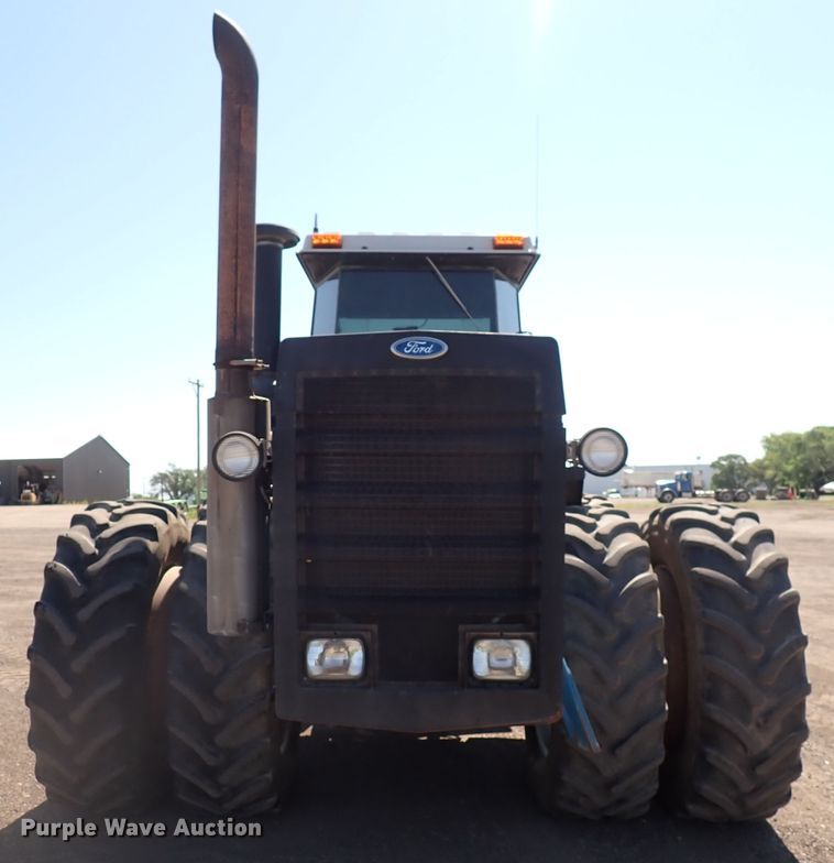 image for item DL7607 1991 Ford 846 Versatile  4WD tractor