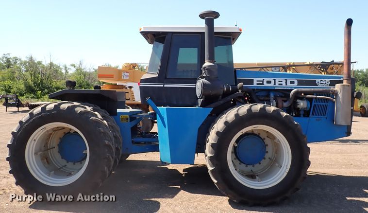 image for item DL7607 1991 Ford 846 Versatile  4WD tractor