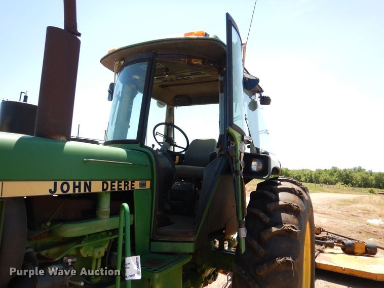 image for item DM0026 1982 John Deere 4240  tractor