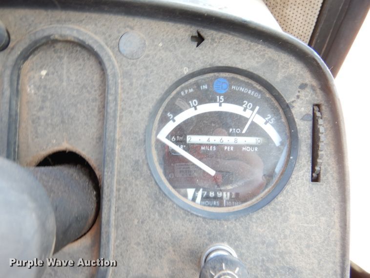 image for item DM0026 1982 John Deere 4240  tractor