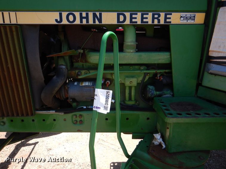 image for item DM0026 1982 John Deere 4240  tractor