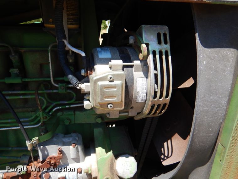 image for item DM0026 1982 John Deere 4240  tractor