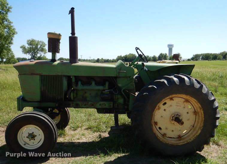image for item DM0031 1962 John Deere 4010  tractor