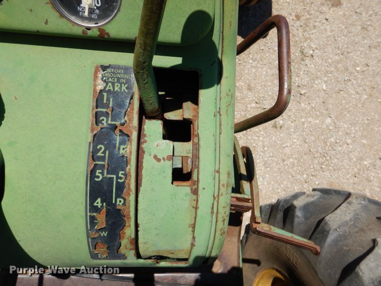 image for item DM0031 1962 John Deere 4010  tractor