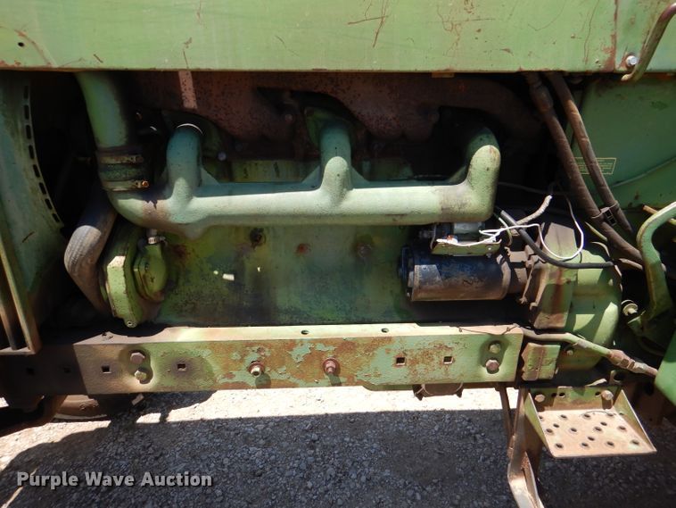 image for item DM0031 1962 John Deere 4010  tractor