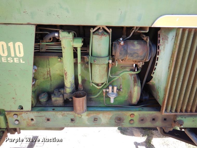 image for item DM0031 1962 John Deere 4010  tractor