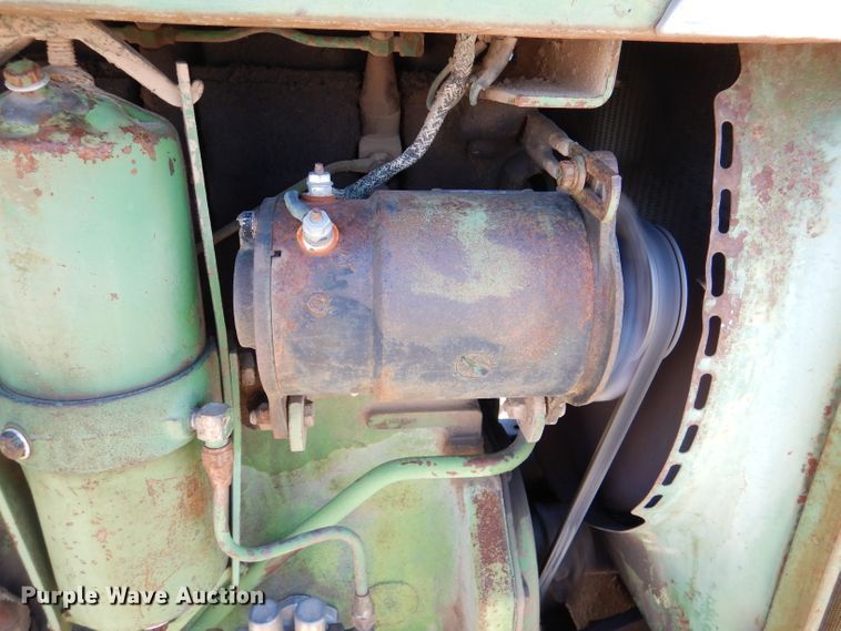 image for item DM0031 1962 John Deere 4010  tractor