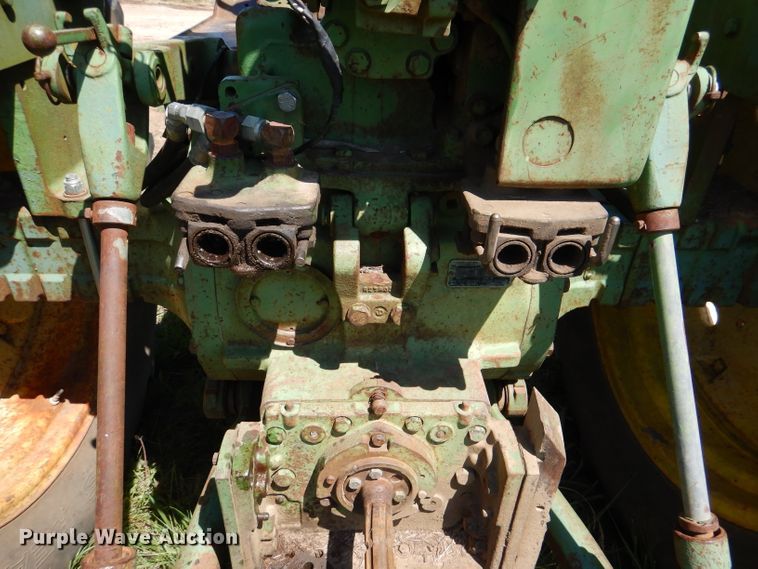 image for item DM0031 1962 John Deere 4010  tractor