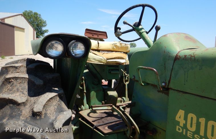 image for item DM0031 1962 John Deere 4010  tractor