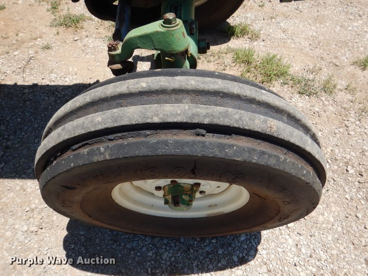 image for item DM0031 1962 John Deere 4010  tractor