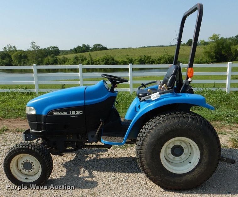 image for item DM0065 1998 New Holland 1530  MFWD tractor