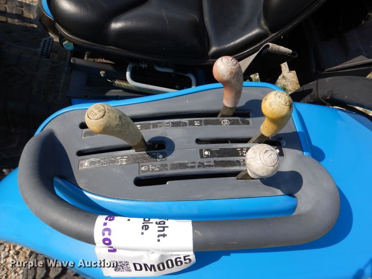 image for item DM0065 1998 New Holland 1530  MFWD tractor