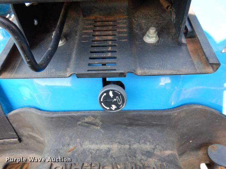 image for item DM0065 1998 New Holland 1530  MFWD tractor