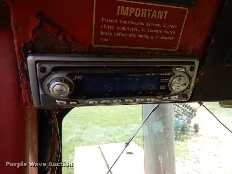 image for item DM0070 1976 International 4568  4WD tractor