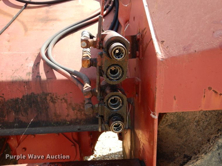 image for item DM0070 1976 International 4568  4WD tractor