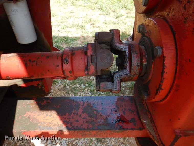 image for item DM0070 1976 International 4568  4WD tractor