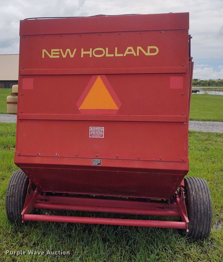 image for item FC9028 1983 New Holland 849  Auto-Wrap round baler