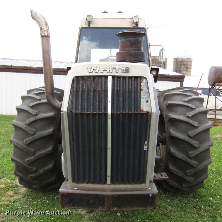 image for item GC9981 White 4-180 Field Boss  4WD tractor