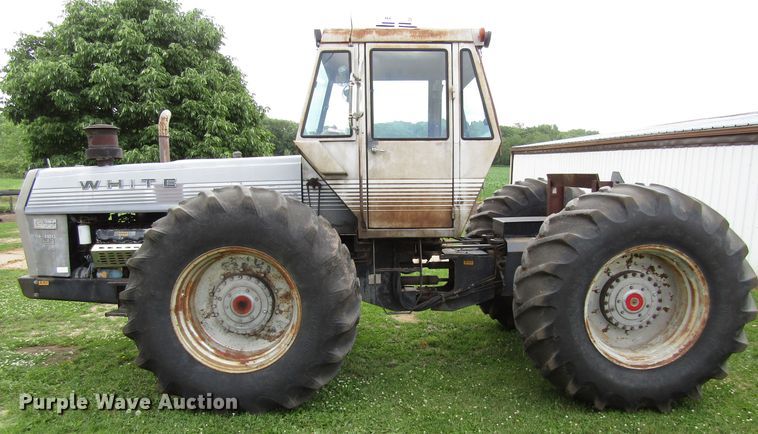 image for item GC9981 White 4-180 Field Boss  4WD tractor