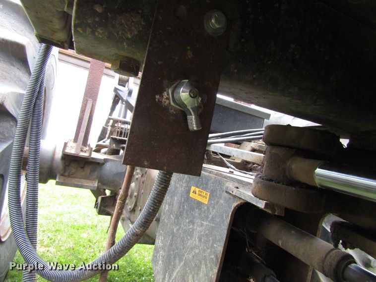 image for item GC9981 White 4-180 Field Boss  4WD tractor