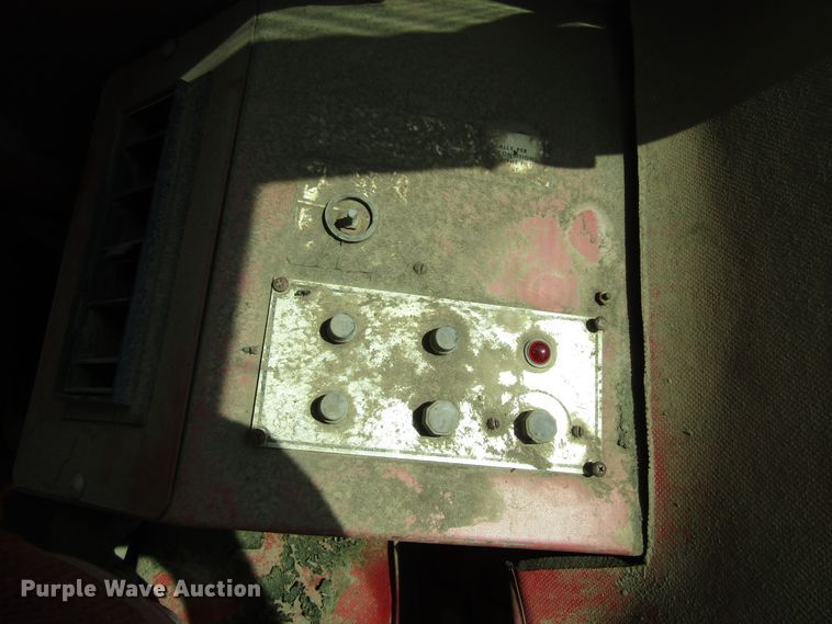 image for item GC9981 White 4-180 Field Boss  4WD tractor