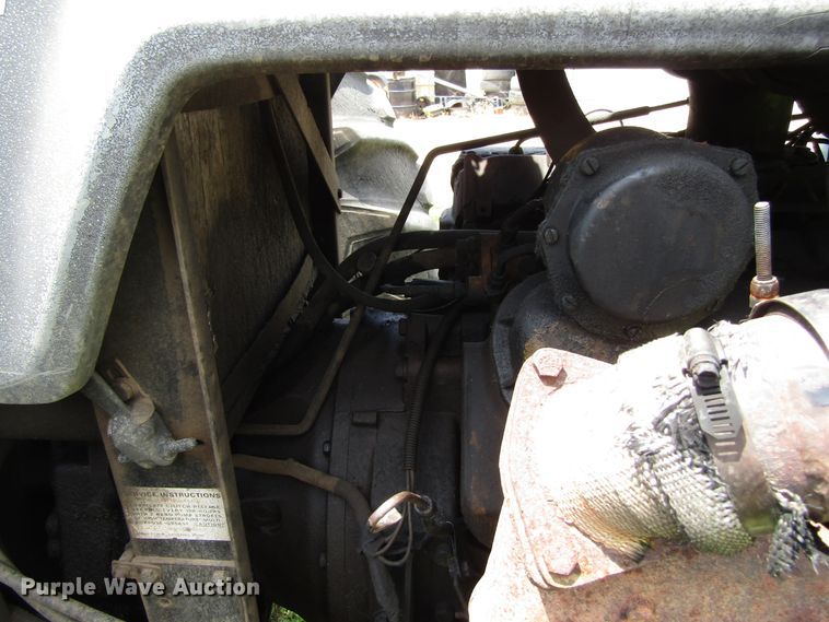 image for item GC9981 White 4-180 Field Boss  4WD tractor