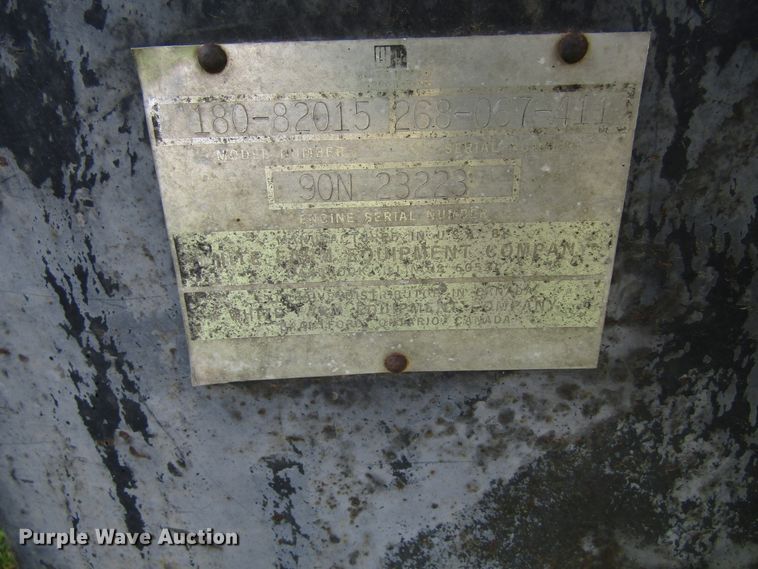 image for item GC9981 White 4-180 Field Boss  4WD tractor