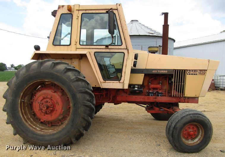 image for item GC9982 Case 1270  tractor