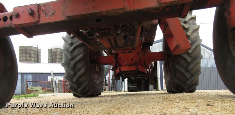 image for item GC9982 Case 1270  tractor