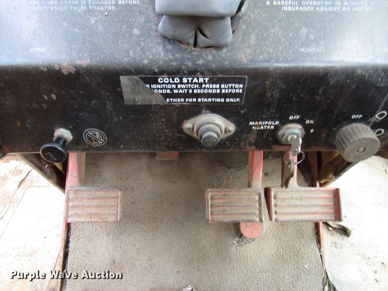 image for item GC9982 Case 1270  tractor