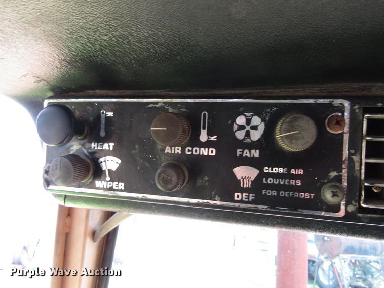 image for item GC9982 Case 1270  tractor