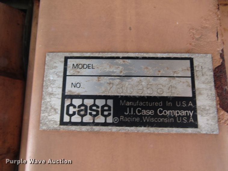 image for item GC9982 Case 1270  tractor