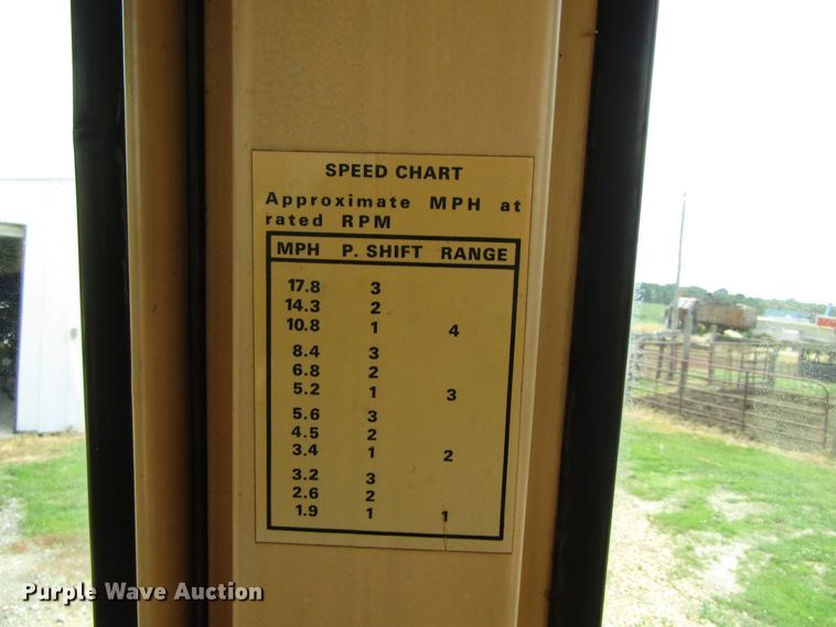 image for item GC9982 Case 1270  tractor