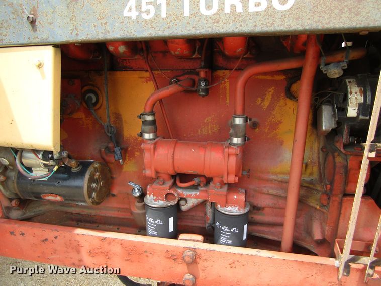 image for item GC9982 Case 1270  tractor