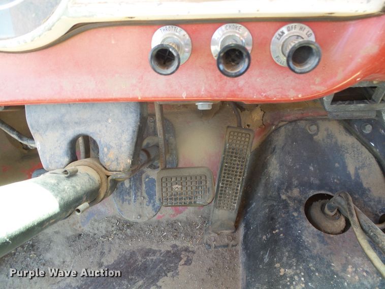 image for item GR9463 1961 Ford F600  grain truck