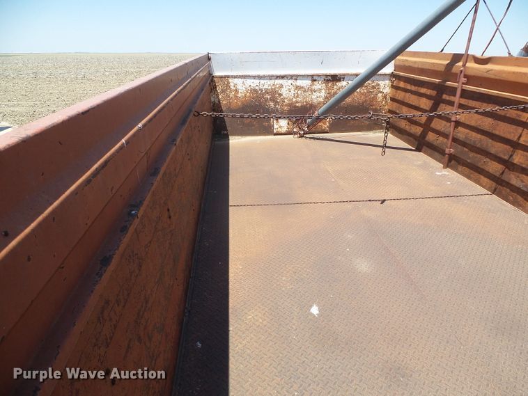 image for item GR9463 1961 Ford F600  grain truck