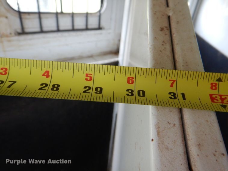 image for item HC9313 2005 Trails West Sierra 4H  horse trailer