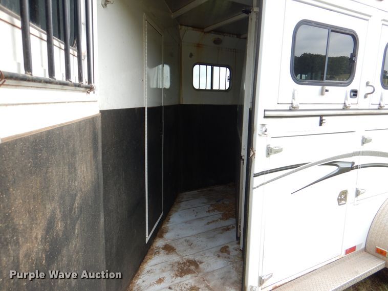image for item HC9313 2005 Trails West Sierra 4H  horse trailer