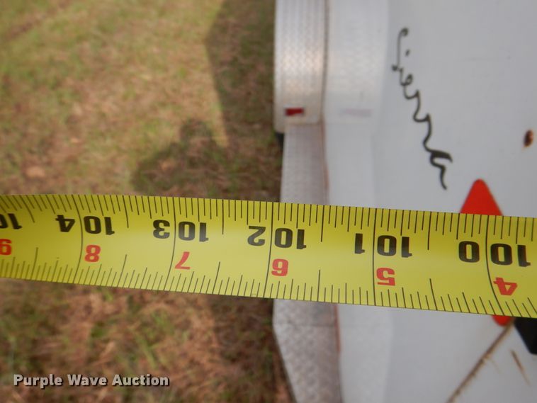 image for item HC9313 2005 Trails West Sierra 4H  horse trailer