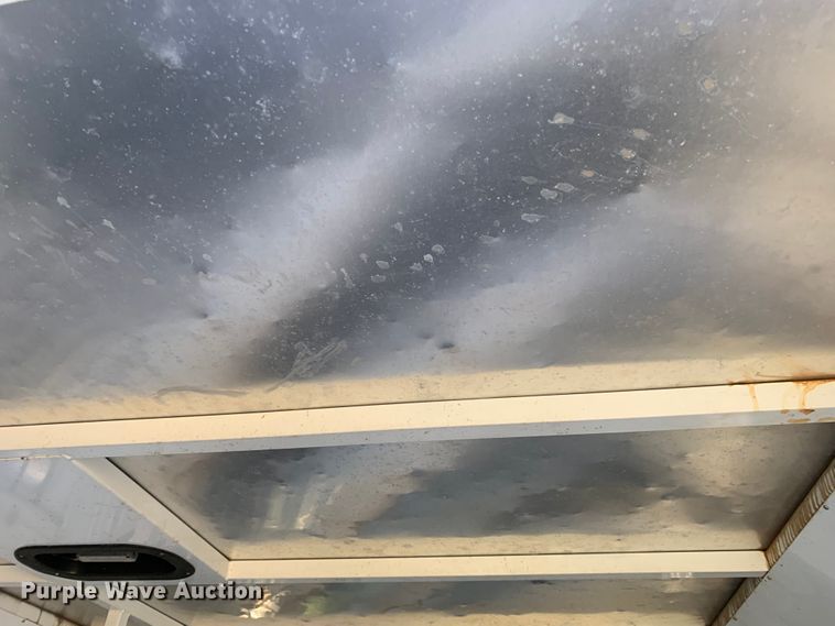 image for item HC9313 2005 Trails West Sierra 4H  horse trailer