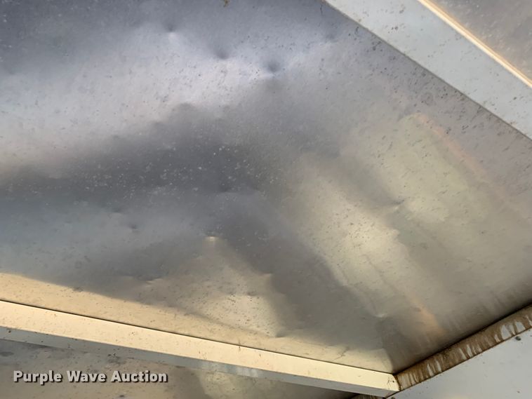 image for item HC9313 2005 Trails West Sierra 4H  horse trailer