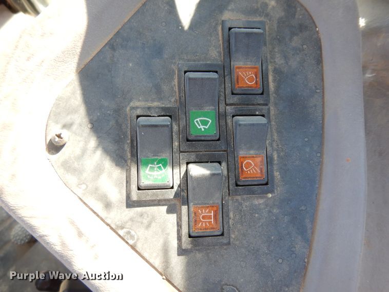 image for item HI9848 2010 Case IH Farmall 80  MFWD tractor