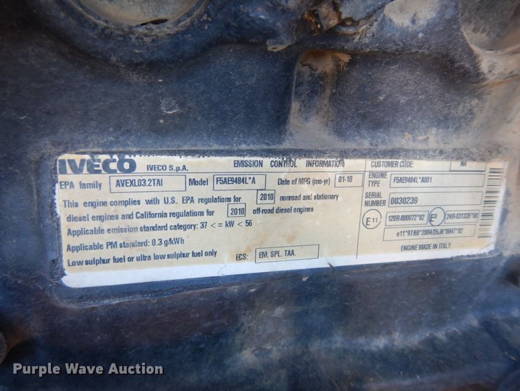 image for item HI9848 2010 Case IH Farmall 80  MFWD tractor