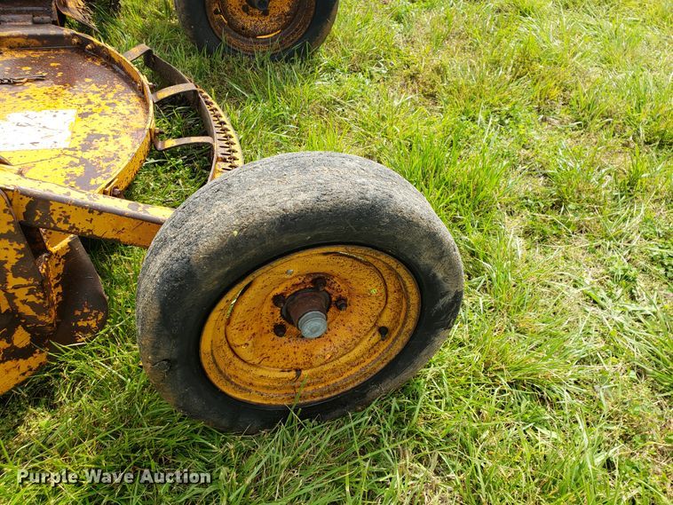 image for item HP9510 Batwing rotary mower