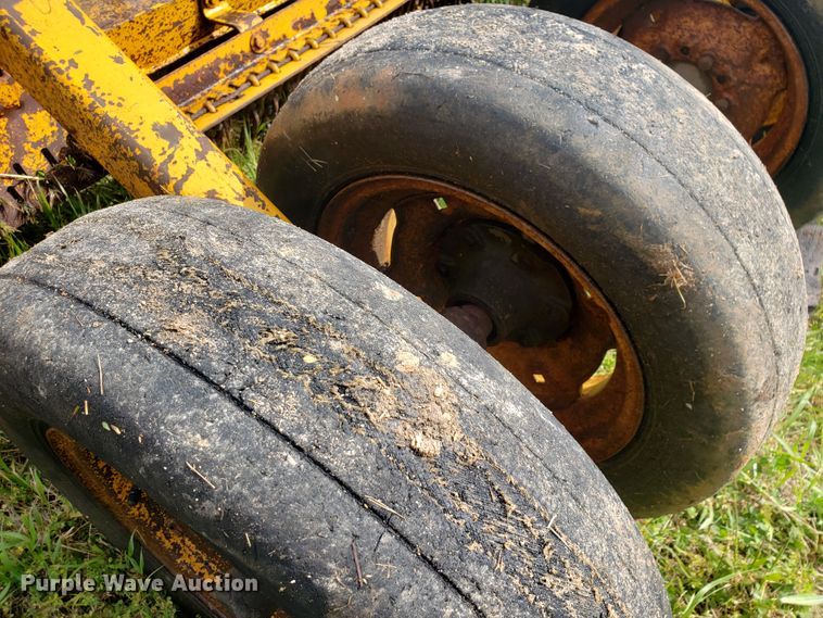 image for item HP9510 Batwing rotary mower