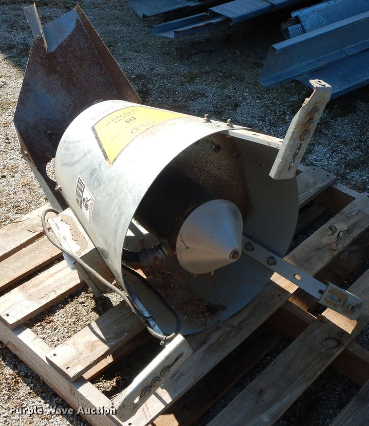 image for item HP9519 GSI grain spreader