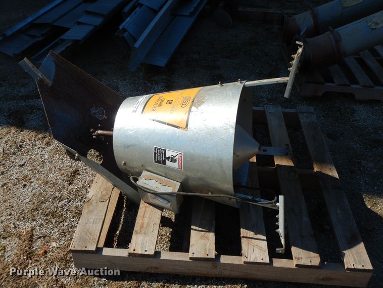 image for item HP9519 GSI grain spreader