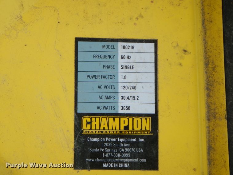 image for item HP9542 2003 Exiss XT3H  livestock trailer