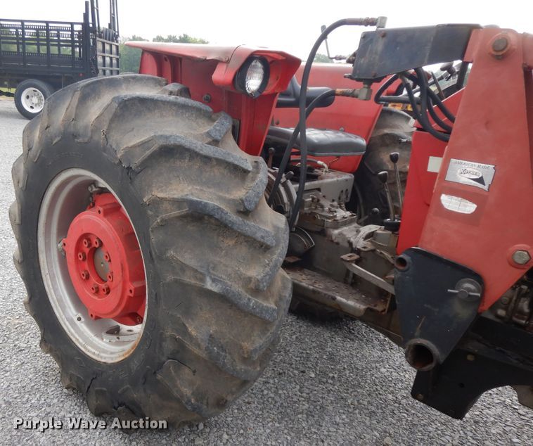image for item HP9557 1973 Massey Ferguson 175  tractor